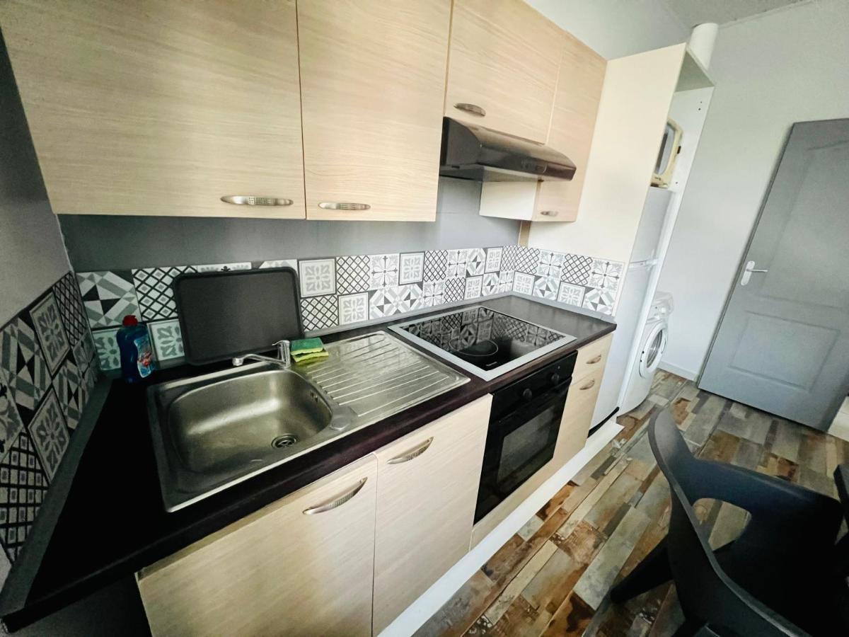 La Plume Wifi Parking Un-Sejour-A-Part Appartement Clouange Buitenkant foto