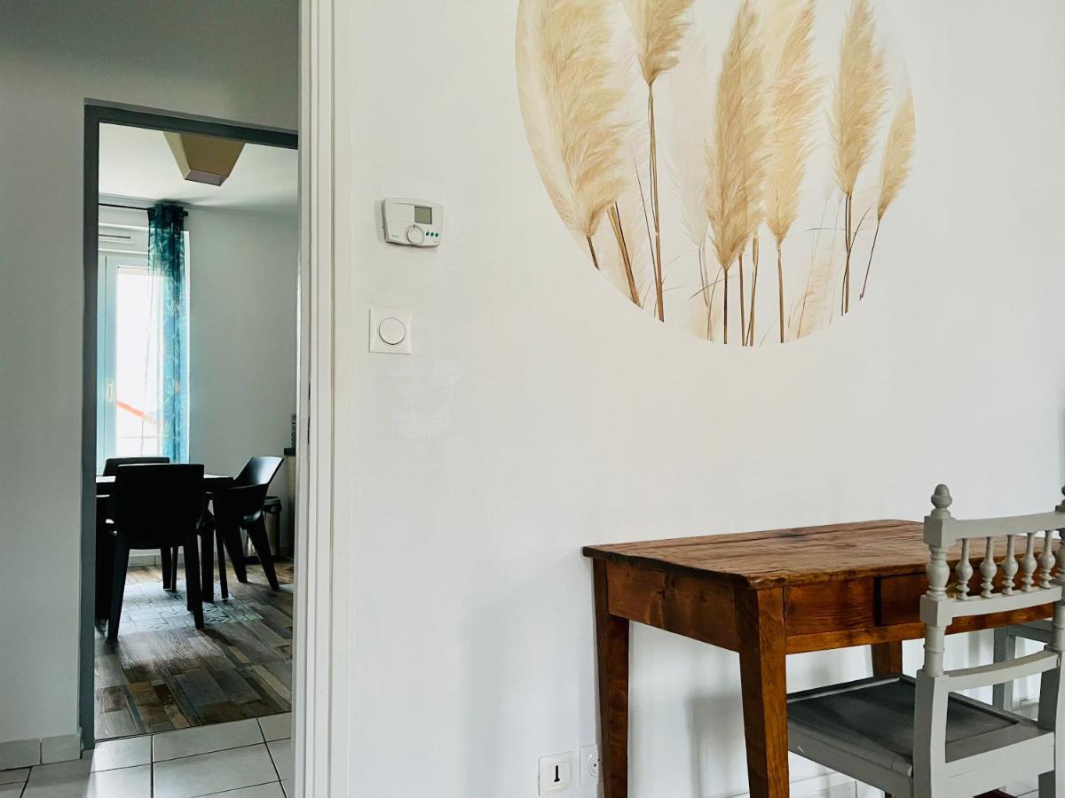 La Plume Wifi Parking Un-Sejour-A-Part Appartement Clouange Buitenkant foto