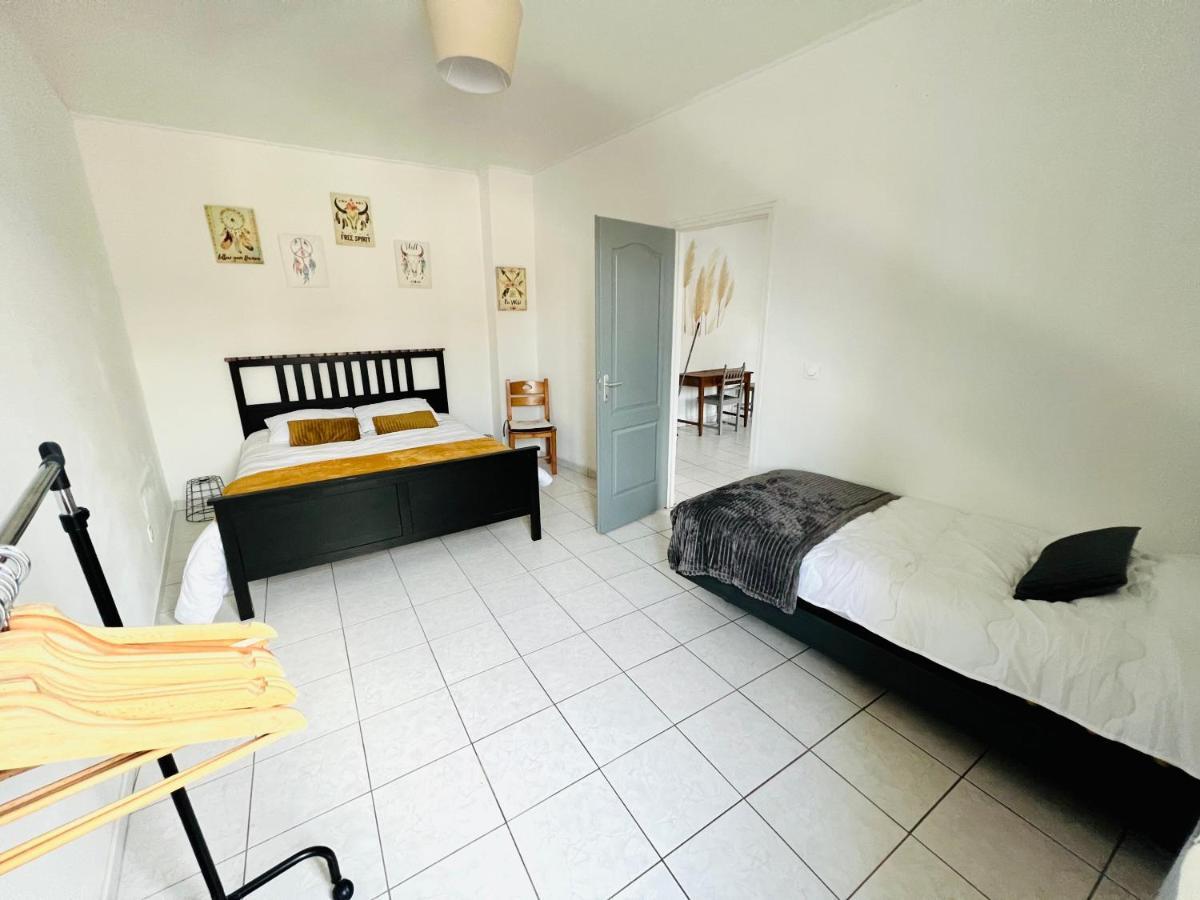 La Plume Wifi Parking Un-Sejour-A-Part Appartement Clouange Buitenkant foto