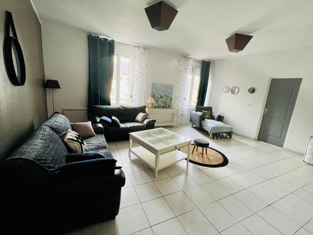 La Plume Wifi Parking Un-Sejour-A-Part Appartement Clouange Buitenkant foto